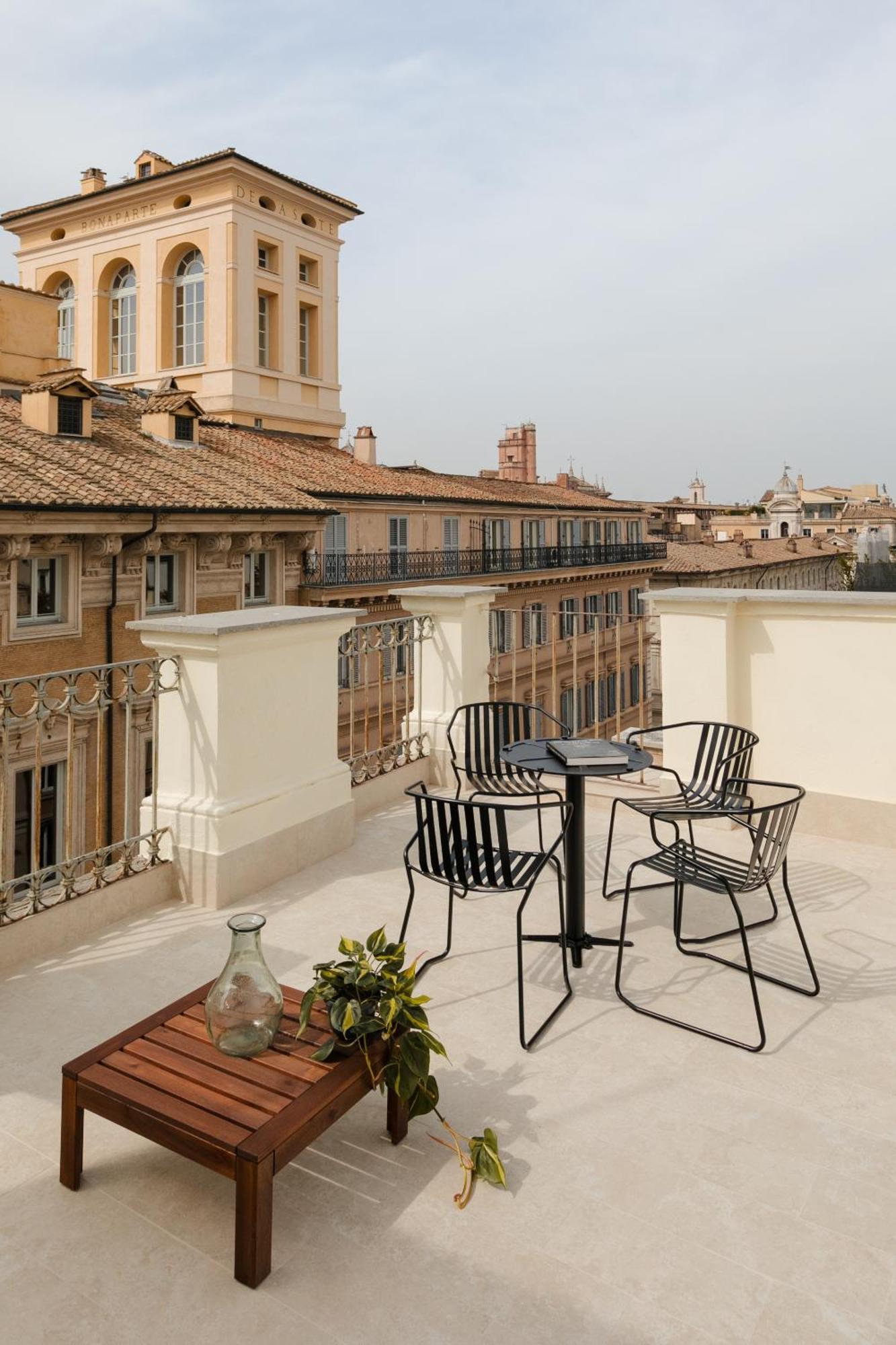 Sonder Piazza Venezia Aparthotel Rome Exterior photo
